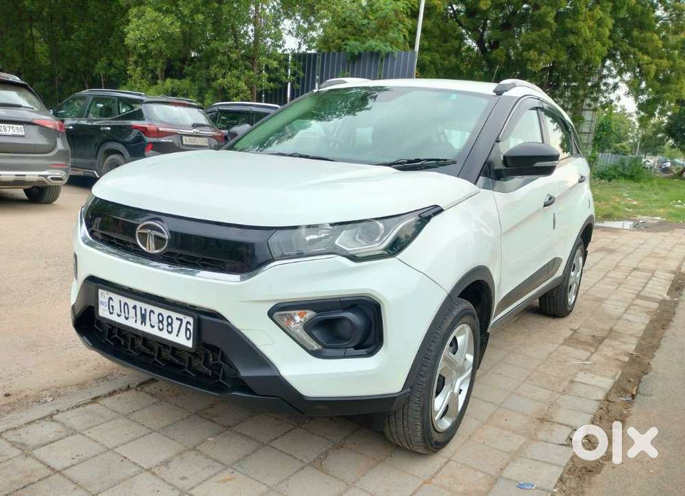 Tata Nexon 1.2 Revotron Xm Plus (s), 2021, Petrol