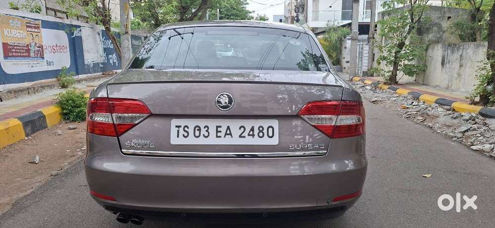 Skoda Superb 2.5 Elegance Tdi At, 2014, Diesel