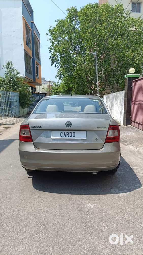 Skoda Rapid 2013-2016 1.6 Mpi Ambition Plus, 2013, Petrol