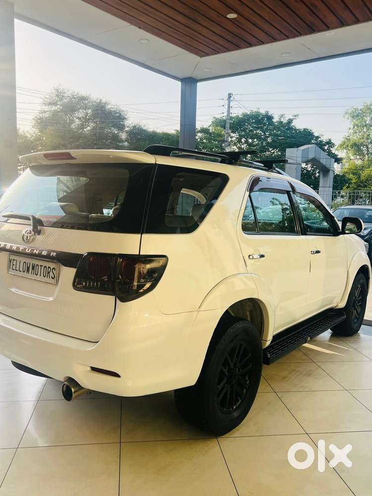 Toyota Fortuner 3.0 4x4 Manual, 2013, Diesel