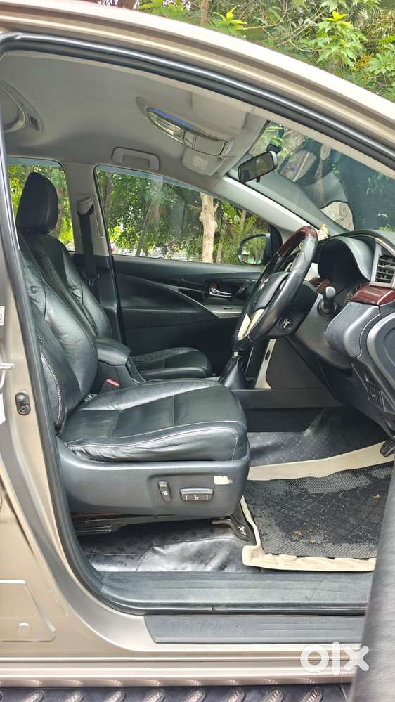 Toyota Innova Crysta 2.4 Z 7 Str, 2016, Diesel