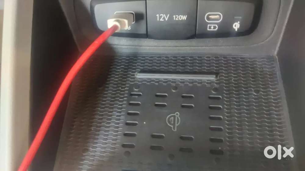 Hyundai Venue Petrol Manual 2024