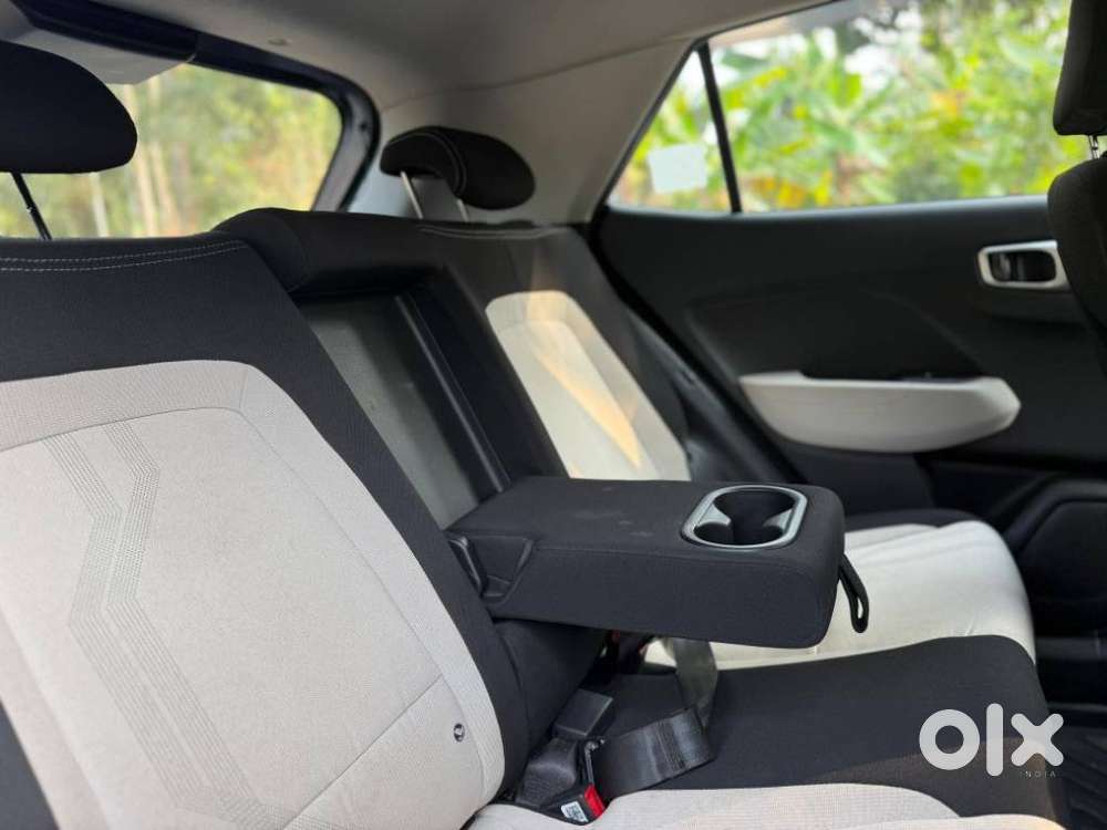 Hyundai Venue Sx Mt, 2022, Diesel