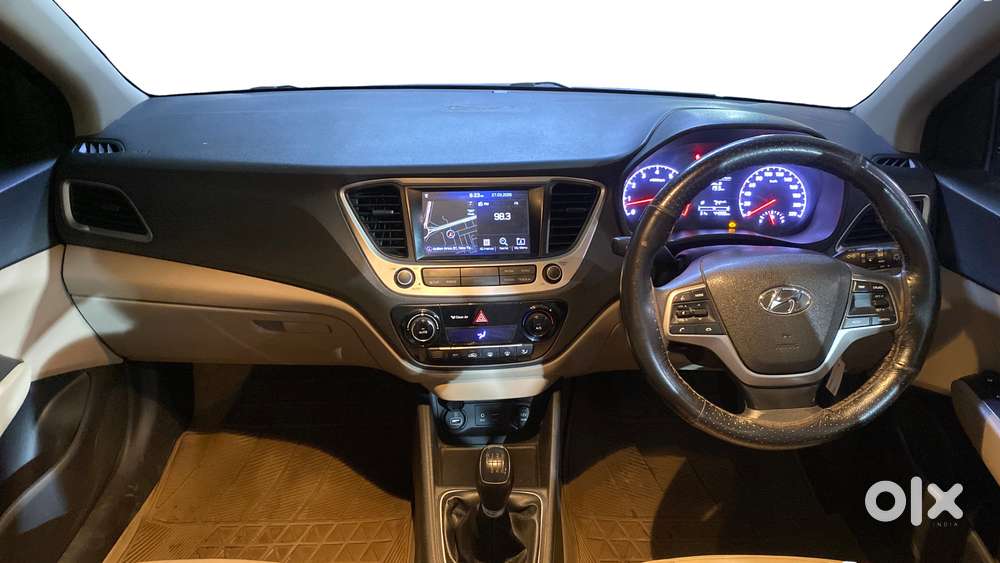 Hyundai Verna 1.6 Vtvt Sx, 2018, Petrol