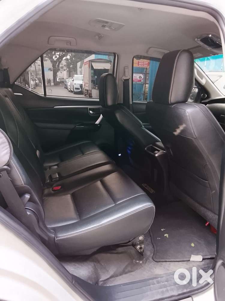 Toyota Fortuner 4x2 At 2.8 Diesel, 2022, Diesel