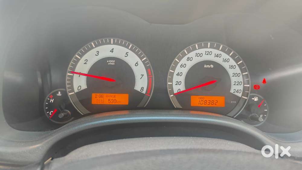 Toyota Corolla Altis 2010-2013 Gl, 2011, Petrol