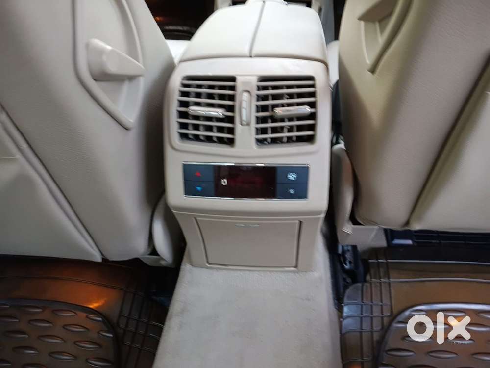 Ex-embassy Car  2011 Mercedes-benz E350  2025 Registered  3.5l V6