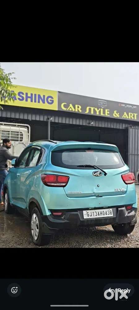 Mahindra Kuv 100 K6