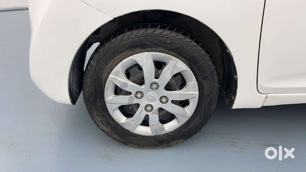 Hyundai Eon Magna +, 2015, Petrol