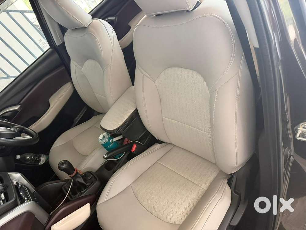 Maruti Suzuki Grand Vitara 2024 Petrol Well Maintained