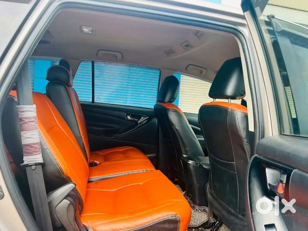 Toyota Innova Crysta 2016innova Crysta Gx Automatic 
2016/8
120000 Km