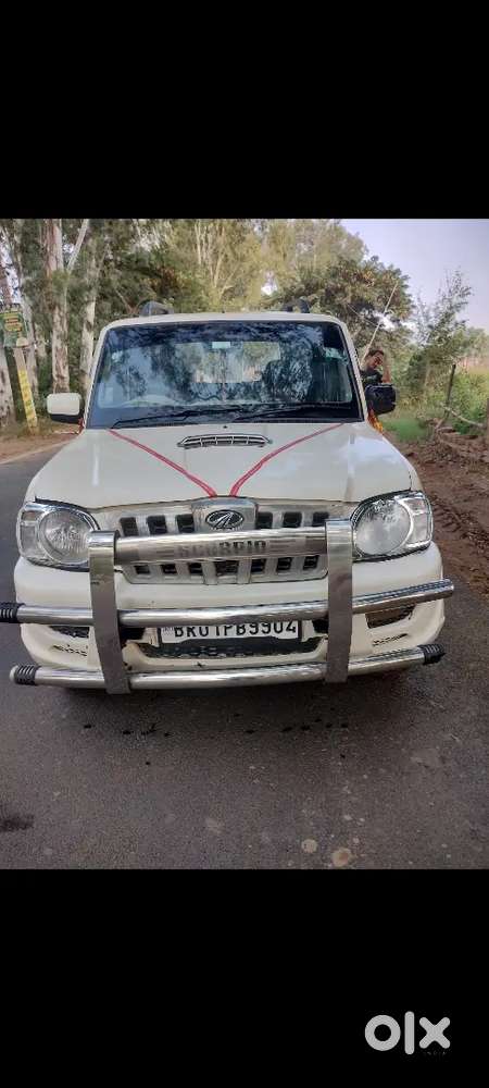 Mahindra Scorpio 2014 Diesel 80000 Km Driven