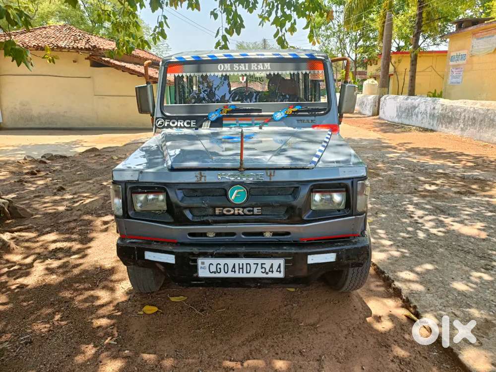 Force Motors Trax Cruiser 2013