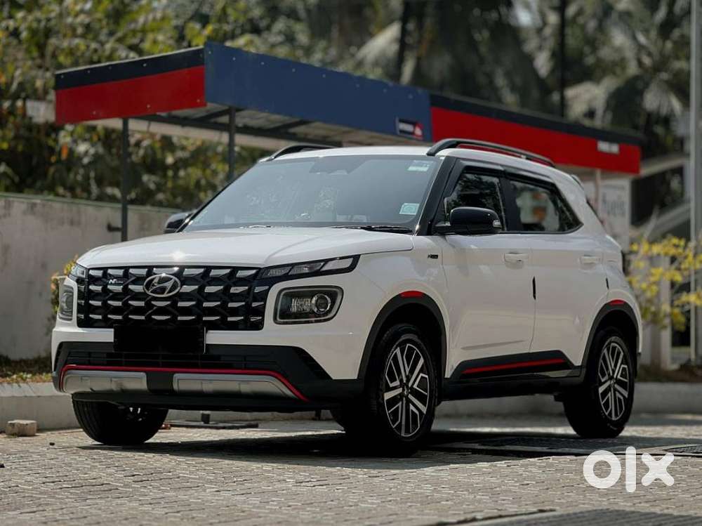 Hyundai Venue N Line 1.0 N8 Turbo Dct, 2024, Petrol