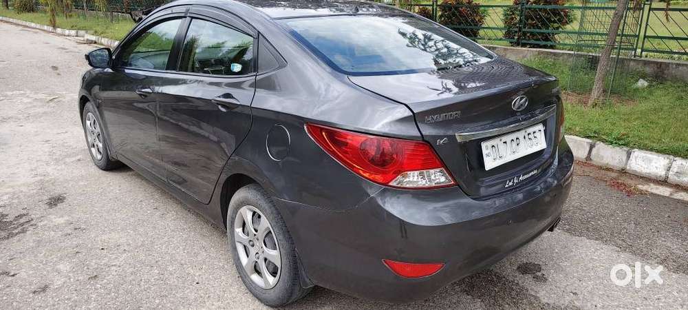 Hyundai Verna 1.6 Ex Vtvt, 2012, Petrol