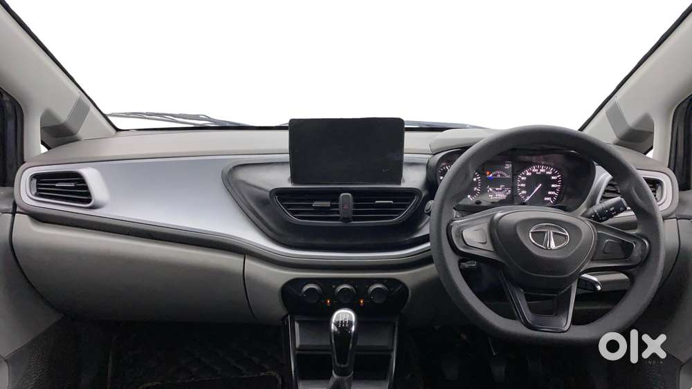 Tata Altroz 1.2 Xt, 2021, Petrol