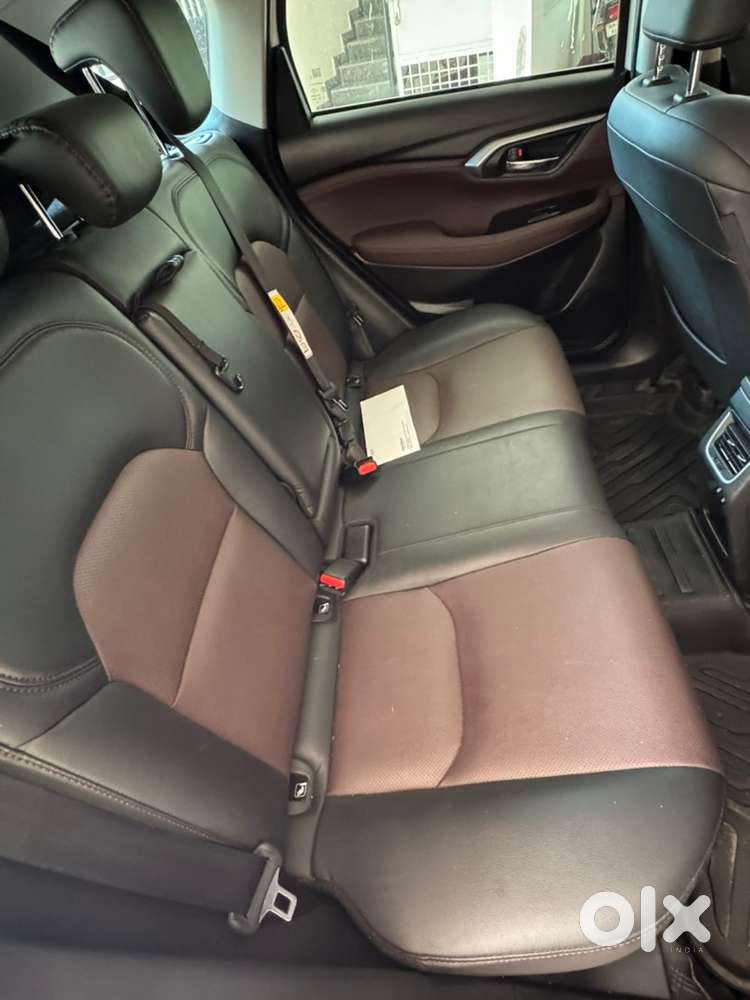 Maruti Suzuki Grand Vitara 2024 Petrol 10200 Km Driven