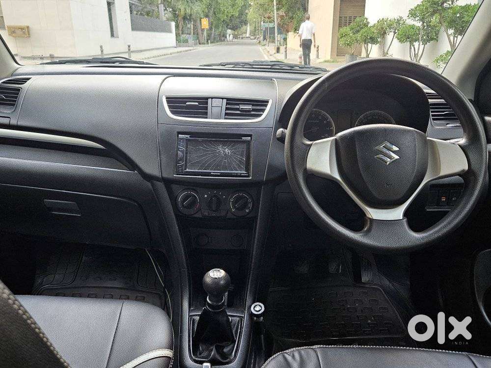 Maruti Suzuki Swift 2011-2014 Vxi, 2013, Petrol