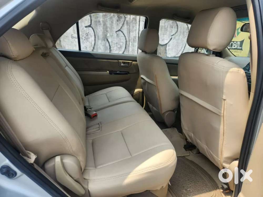 Toyota Fortuner, 2012, Diesel