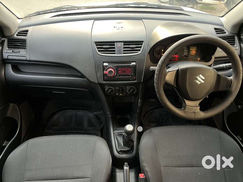 Maruti Suzuki Swift Lxi Optional-o, 2014, Petrol