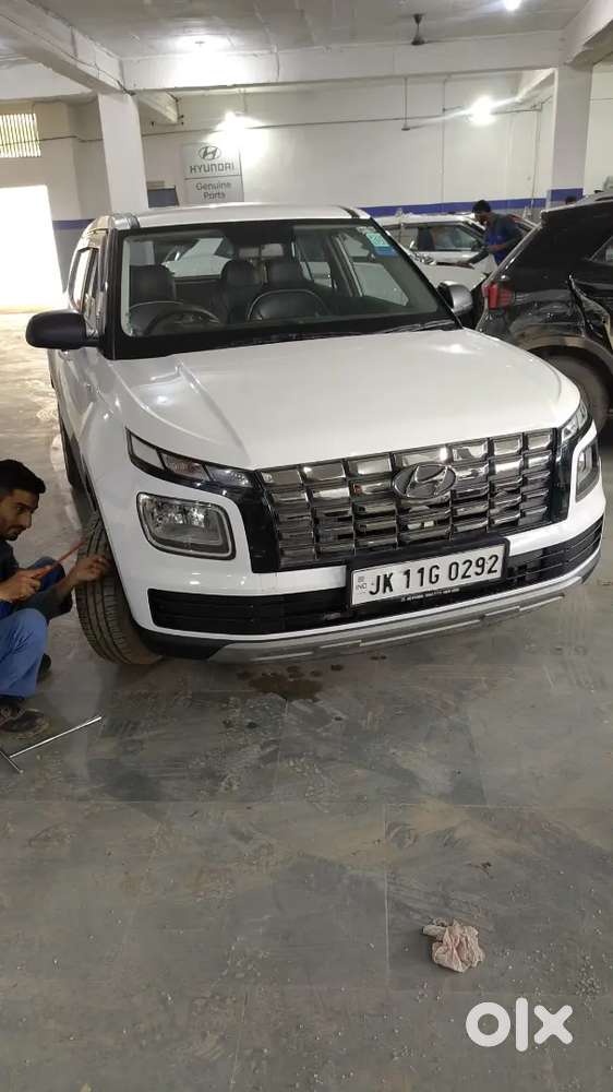 Hyundai Venue E 1.2 Petrol 2022