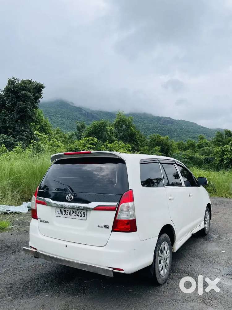 Toyota Innova 2012 Petrol Manual