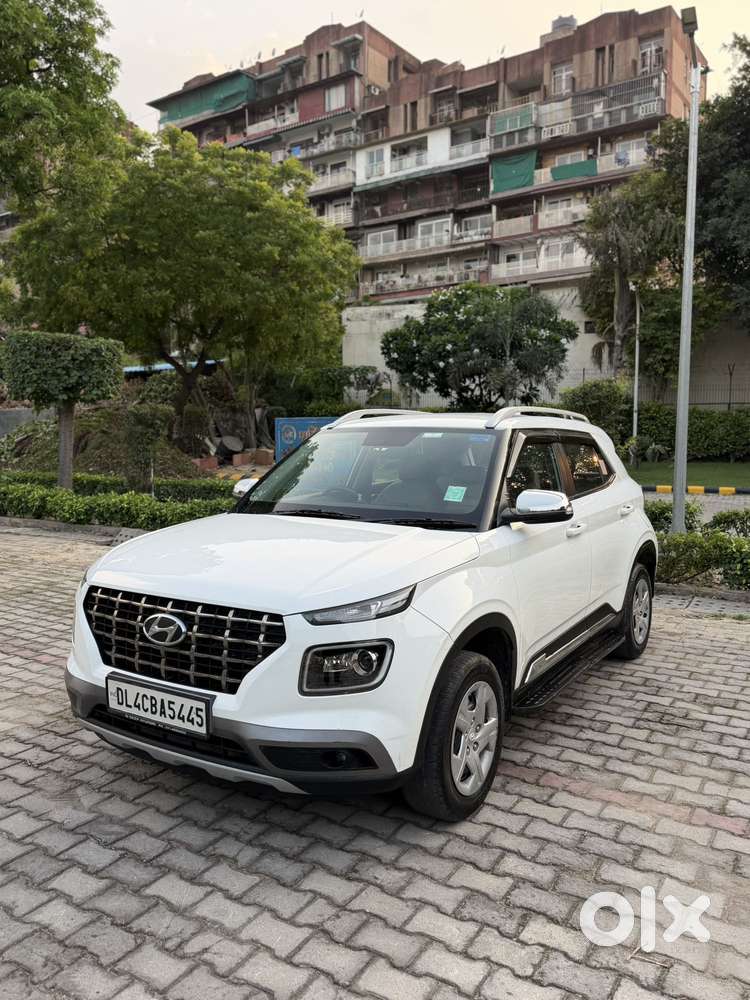 Hyundai Venue S Plus Mt 1.2 Kappa, 2021, Petrol