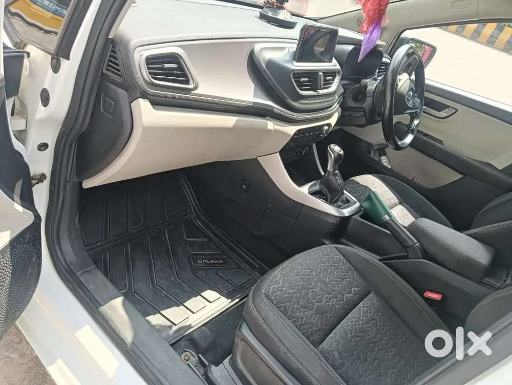 2023 Tata Altroz Ev Xz Plus 32000 Km