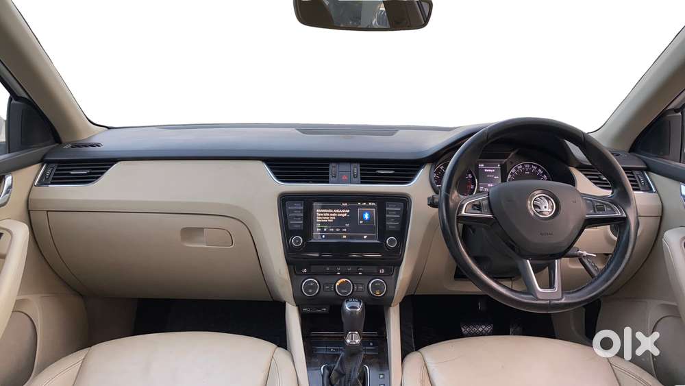 Skoda Octavia 1.8 Tsi At Style Plus, 2017, Petrol