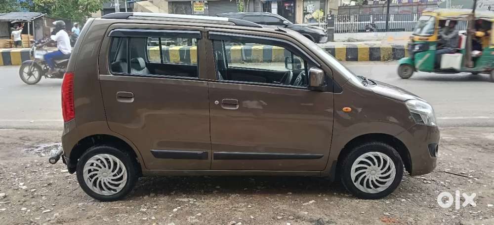 Maruti Suzuki Wagon R, 2015, Petrol