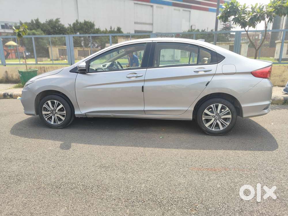 Honda City V Mt Exclusive, 2020, Petrol