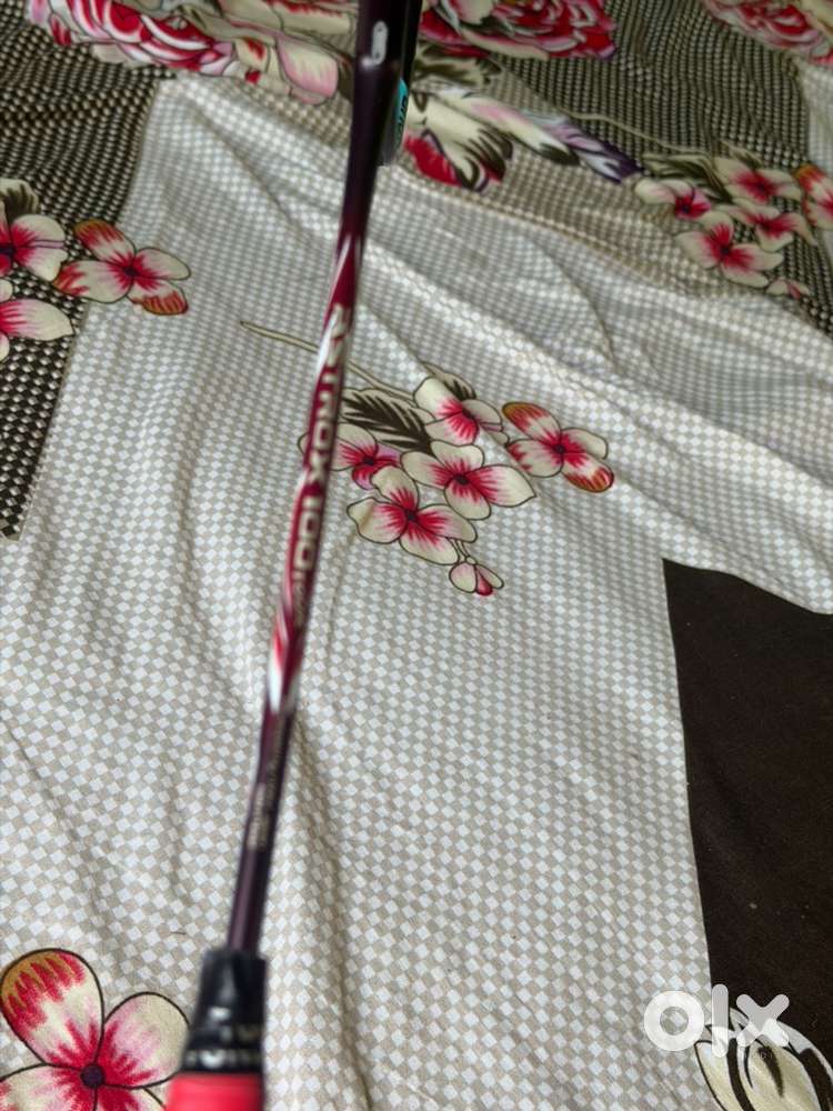 Yonex astrox 100 tour badminton