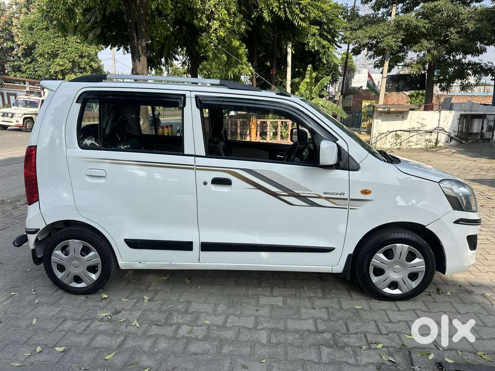 Maruti Suzuki Wagon R 1.0 Vxi Cng, 2016, Petrol