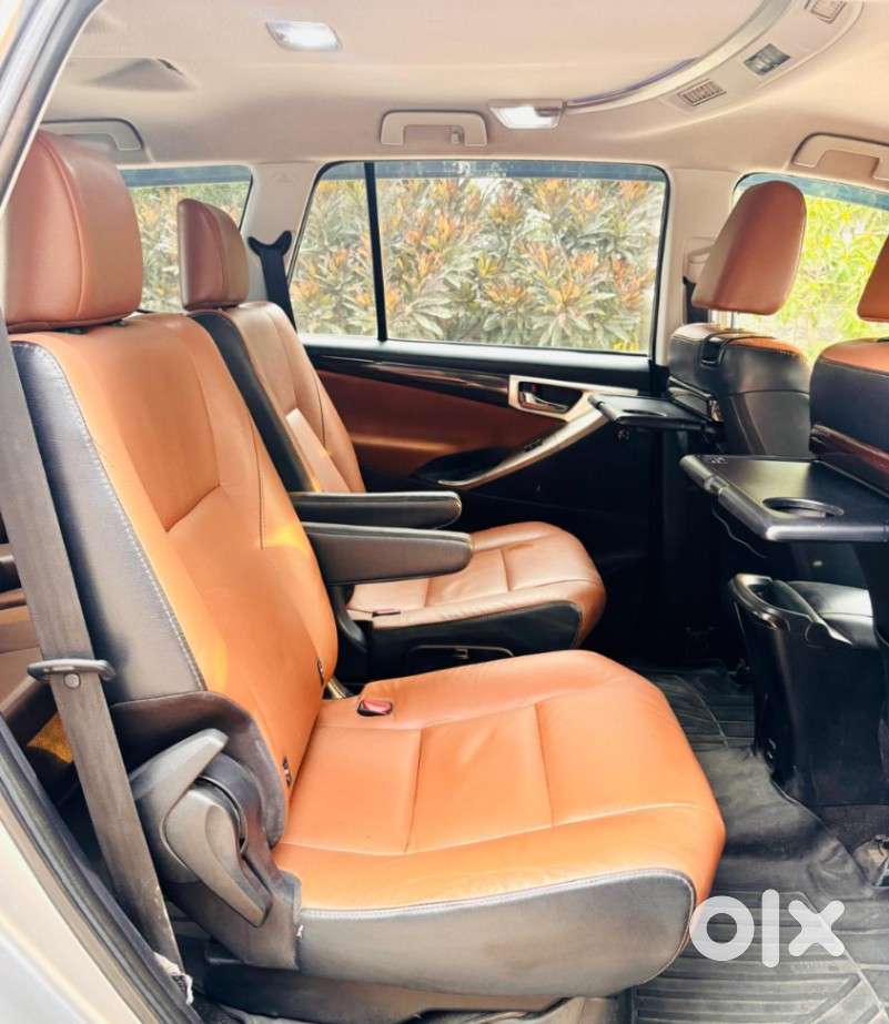 Toyota Innova Crysta 2.8z Automatic, 2018, Diesel