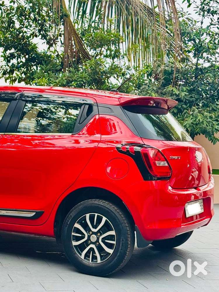 Maruti Suzuki Swift 2022 Petrol 35000 Km Driven