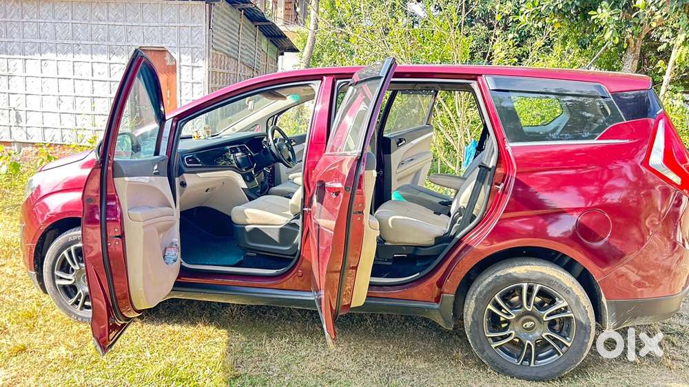 Mahindra Marazzo 2020 Diesel Well Maintained
