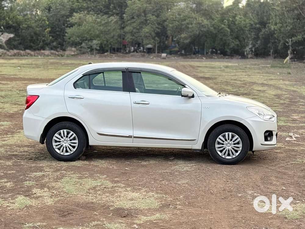 Maruti Suzuki Swift Dzire Vxi Optional, 2018, Petrol