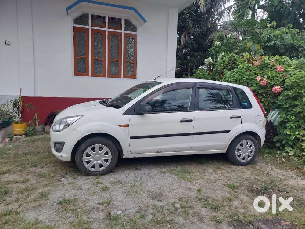 Ford Figo Petrol 2014
