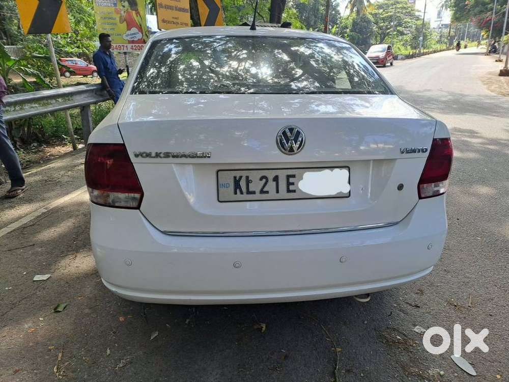 Volkswagen Vento 1.2 Tsi Highline At, 2011, Petrol