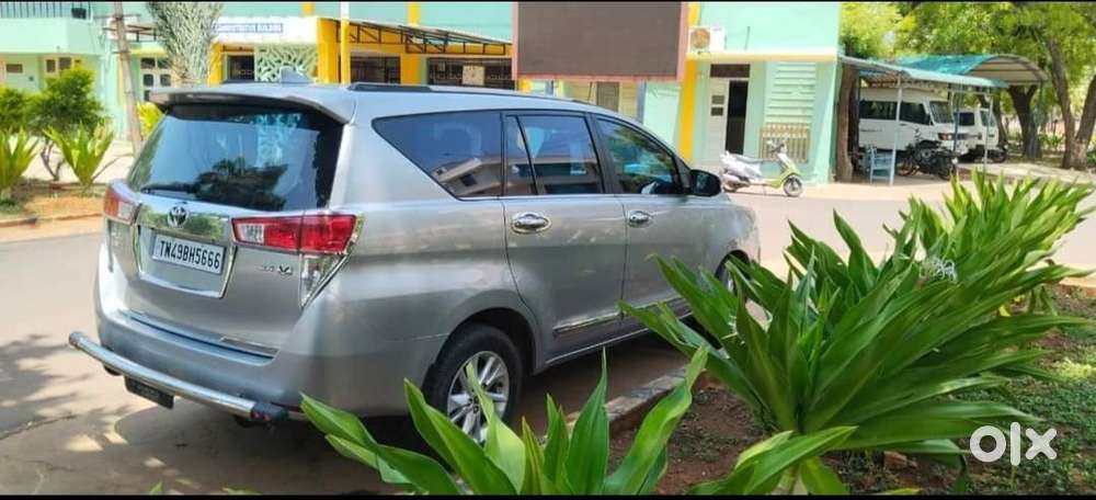 2016 Toyota Innova Crysta