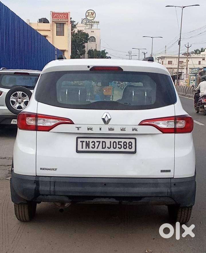 Renault Triber, 2020, Petrol