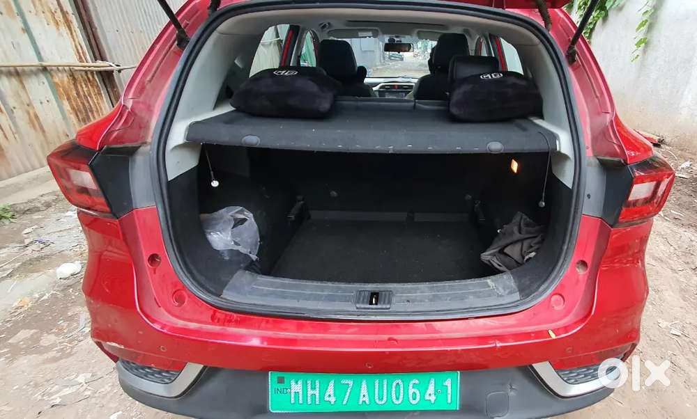 Mg Zs Ev Top  Variant