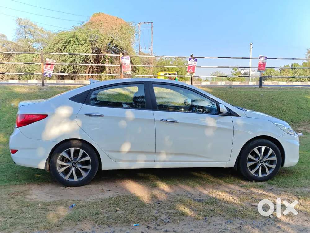 Hyundai Fluidic Verna 2015 Diesel 86500 Km Driven