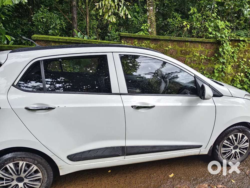 Hyundai Grand I10 Sportz 2013