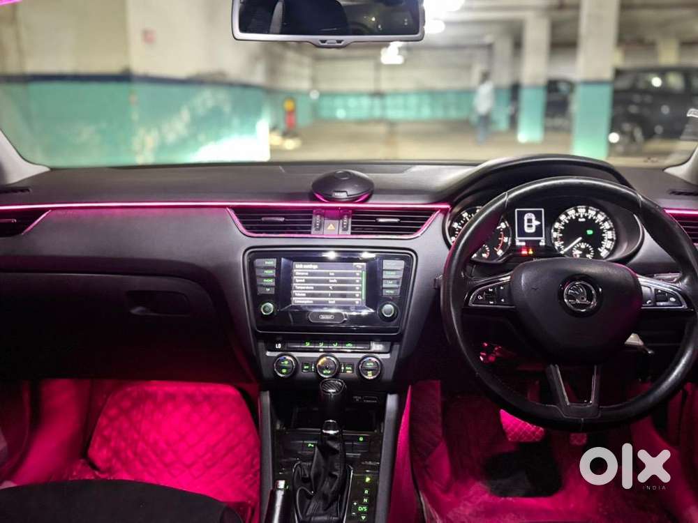 Skoda Octavia 2015 Petrol 78000 Km Driven