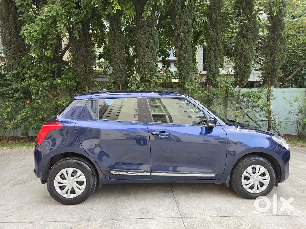 Maruthi Suzuki Swift 2021 Vxi Amt Single Owner 14000km Showroom Maint