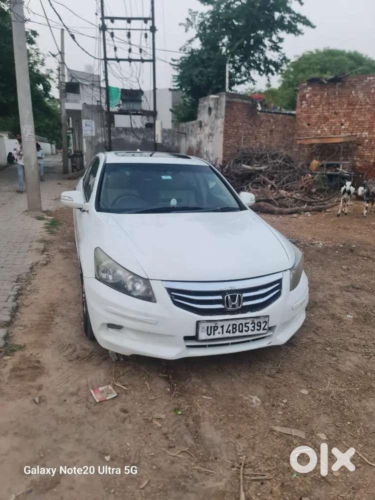 Honda Accord Petrol 2012