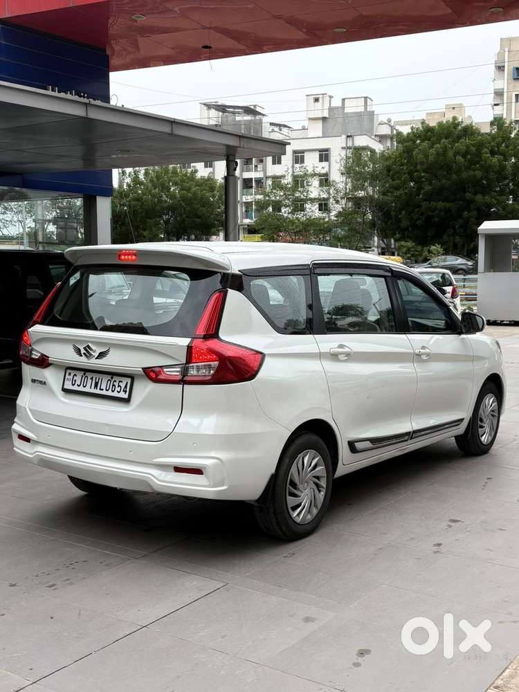 Maruti Suzuki Ertiga Vxi (o) Cng, 2023, Cng & Hybrids
