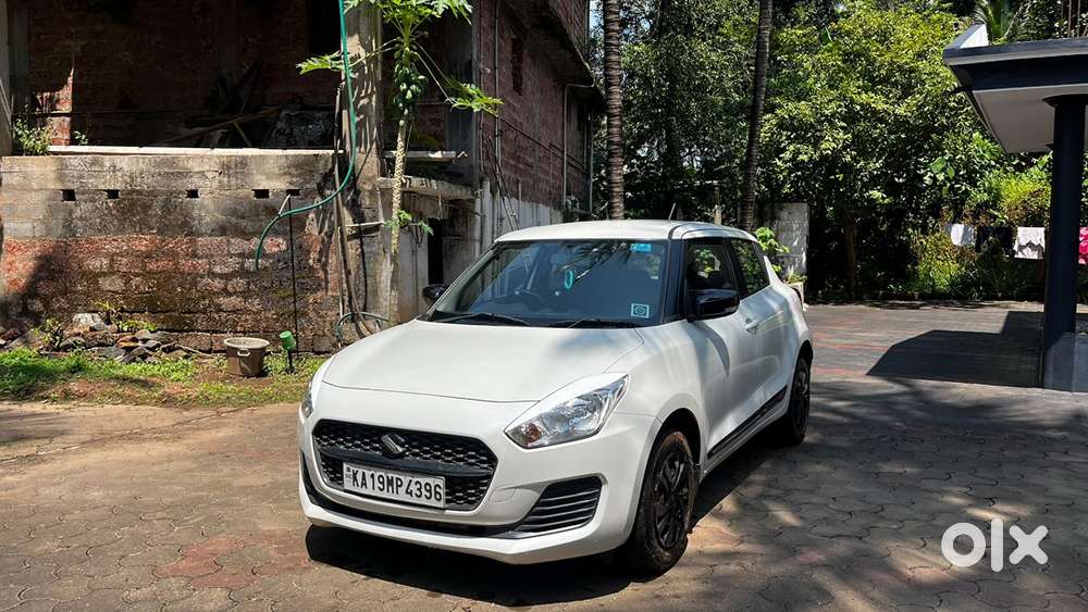 Maruti Suzuki Swift Petrol 2024
