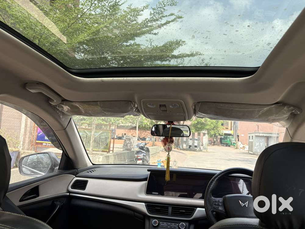 Mahindra Xuv700 2.2 Ax 5 Diesel Mt 7 Str, 2023, Diesel